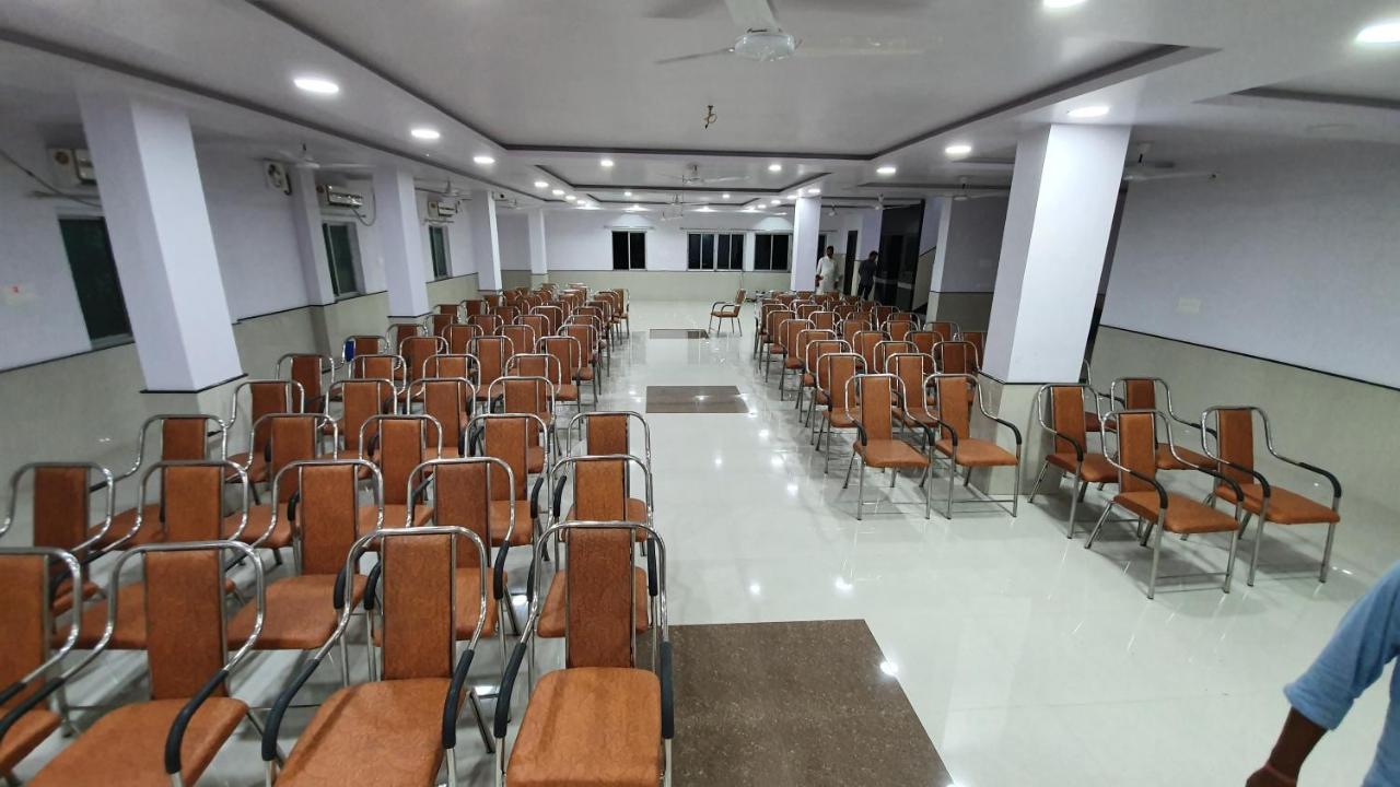 Hotel River View Khagaria Dış mekan fotoğraf